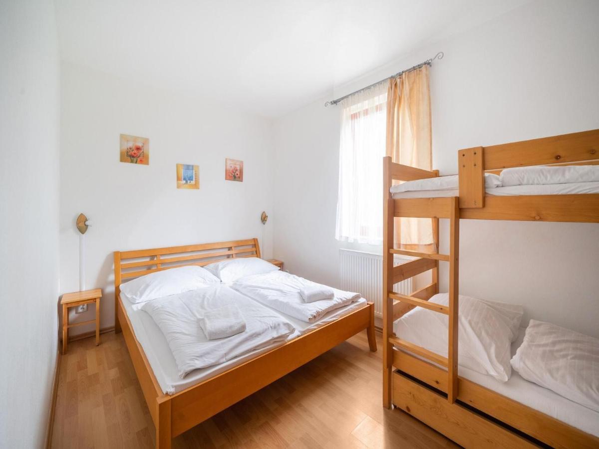 Comfortable Holiday Home In Lipno With Garden Lipno nad Vltavou Exterior photo